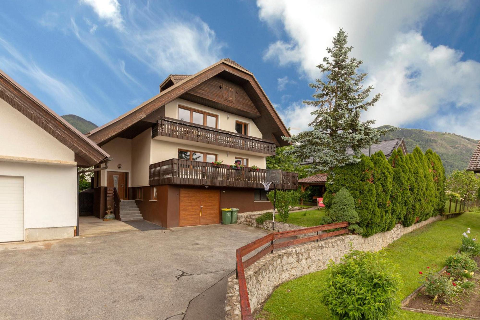 Apartmaji Seljak Preddvor Kültér fotó
